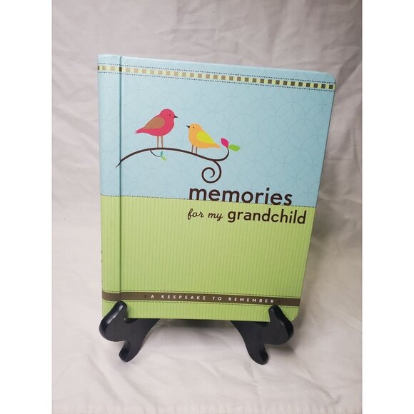 New Memories for My Grandchild Journal - Picture 1 of 6